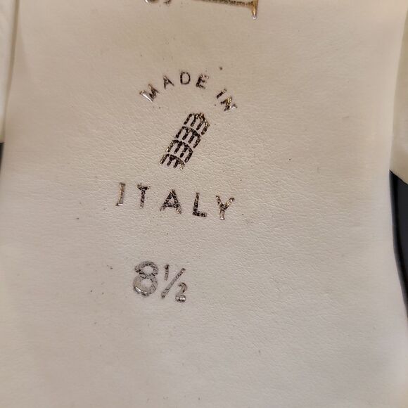 BRAND NEW ITALIAN SHOEMAKERS WOMEN'S MYSTIFY THONG SANDAL - Picture 16 of 16